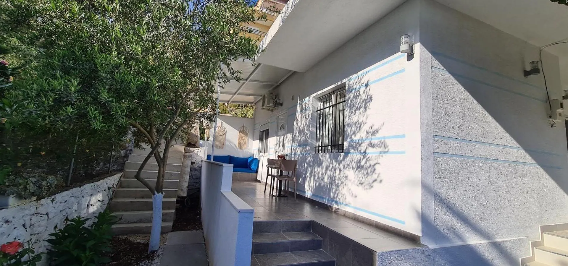 Villa Klodi Sarandë 0*,  Albanien